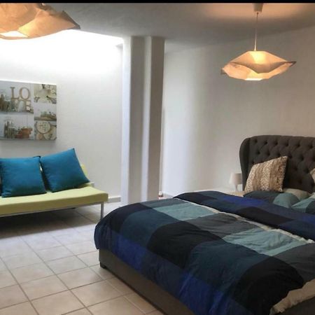 34 Beach Villa Paphos Esterno foto